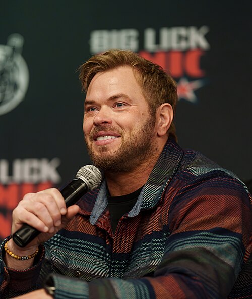 Kellan Lutz as John Smilee in The Expendables 3